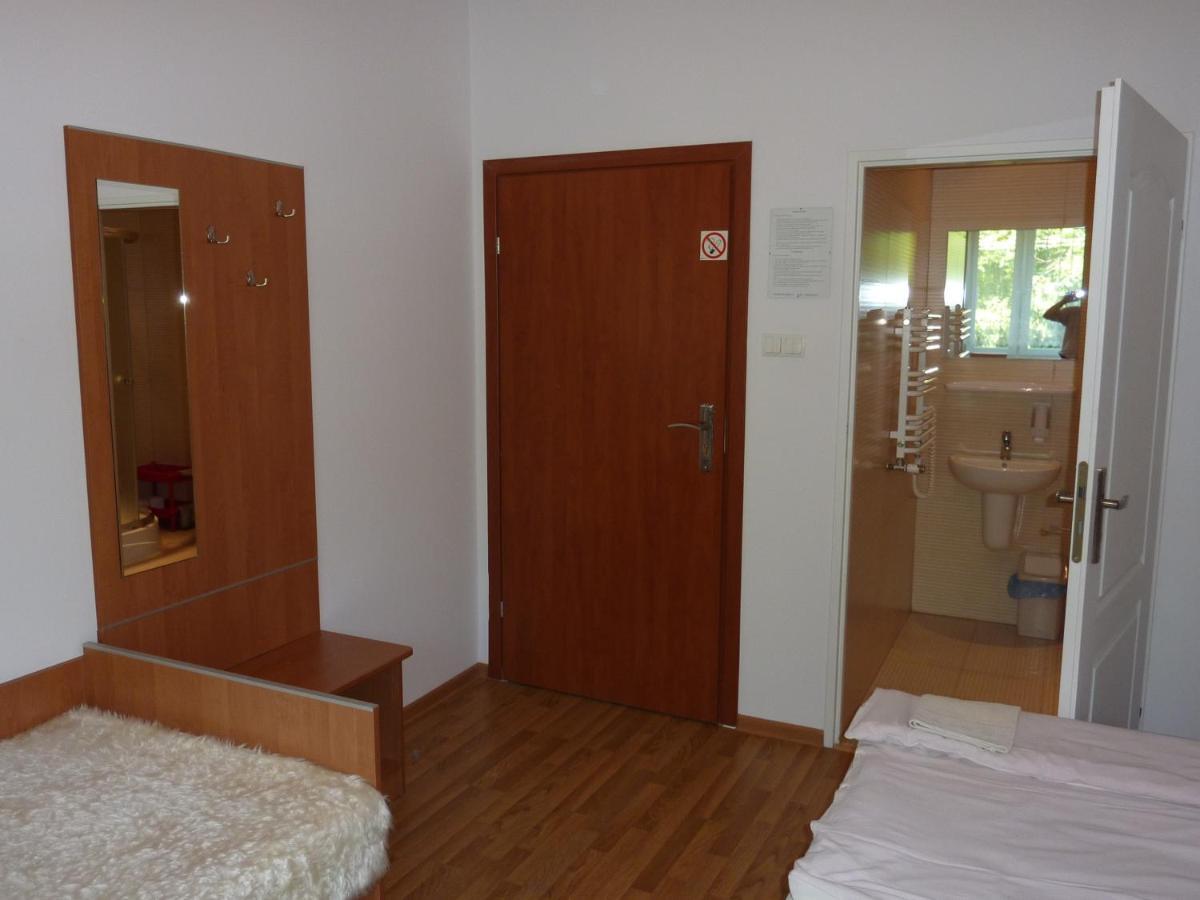 Hotelik Na Zdrowiu Łódź Habitación foto