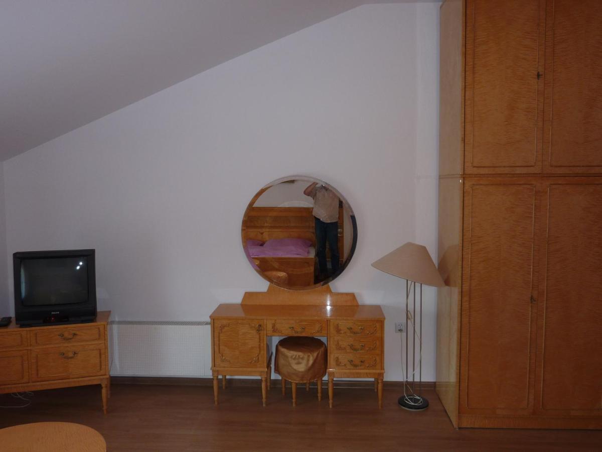 Hotelik Na Zdrowiu Łódź Habitación foto